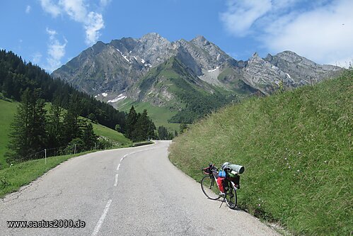 Col des Aravis